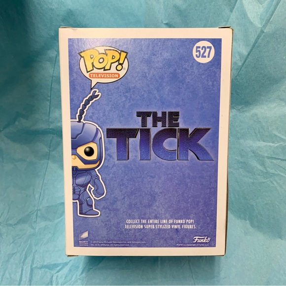 The Tick SDCC 2017 Summer Convention Exclusive Glow in the Dark Funko POP! - Picture 3 of 7